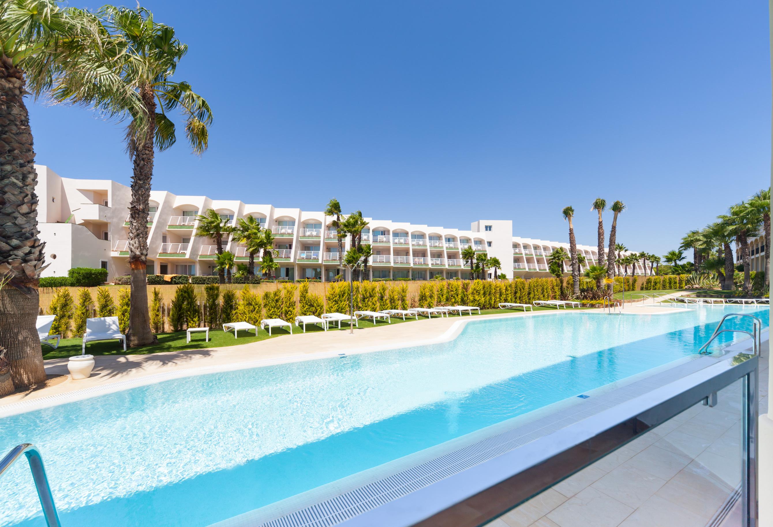 Отель Iberostar Selection Andalucia Playa Чиклана-де-ла-Фронтера Экстерьер фото