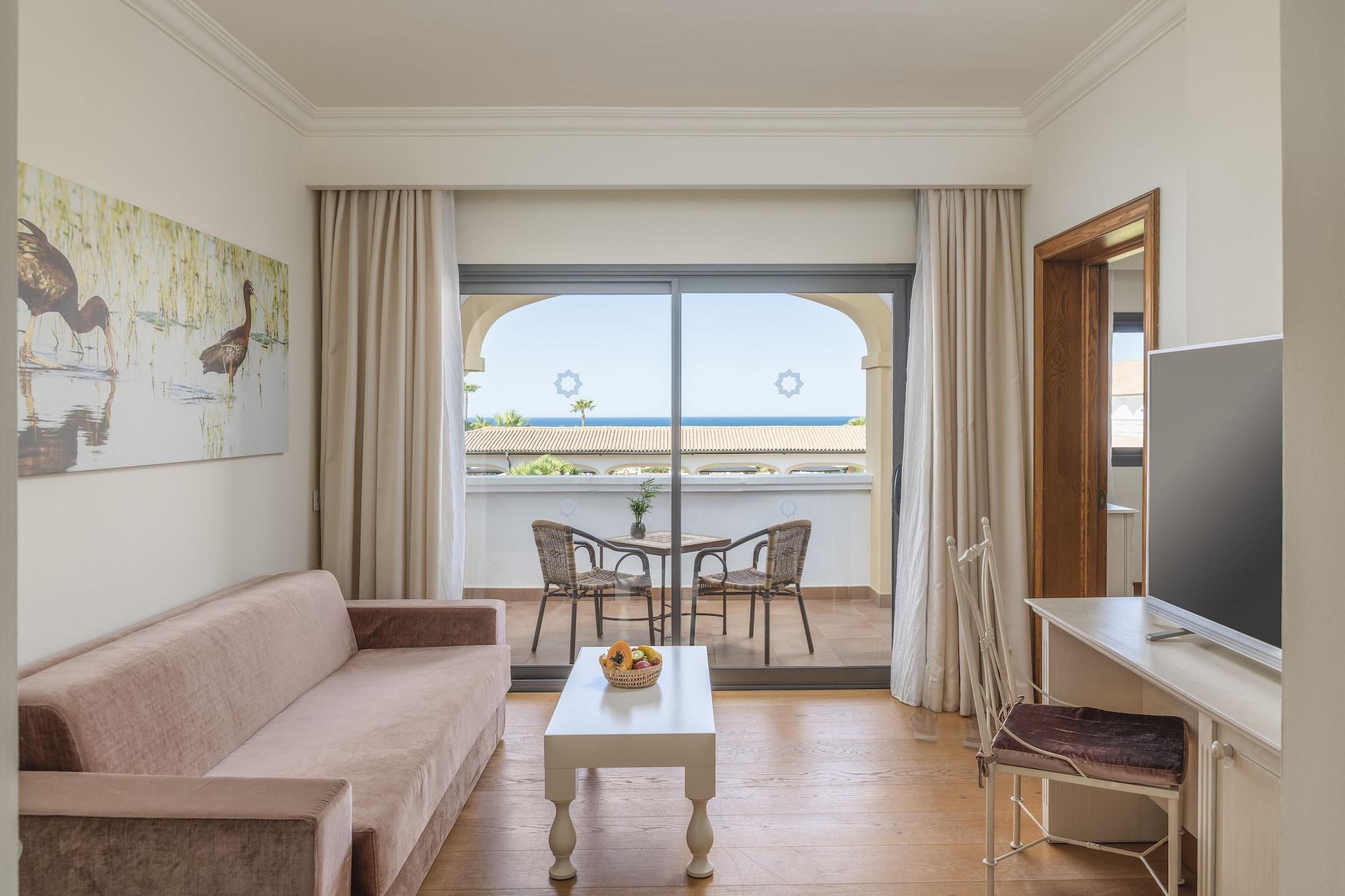 Отель Iberostar Selection Andalucia Playa Чиклана-де-ла-Фронтера Экстерьер фото